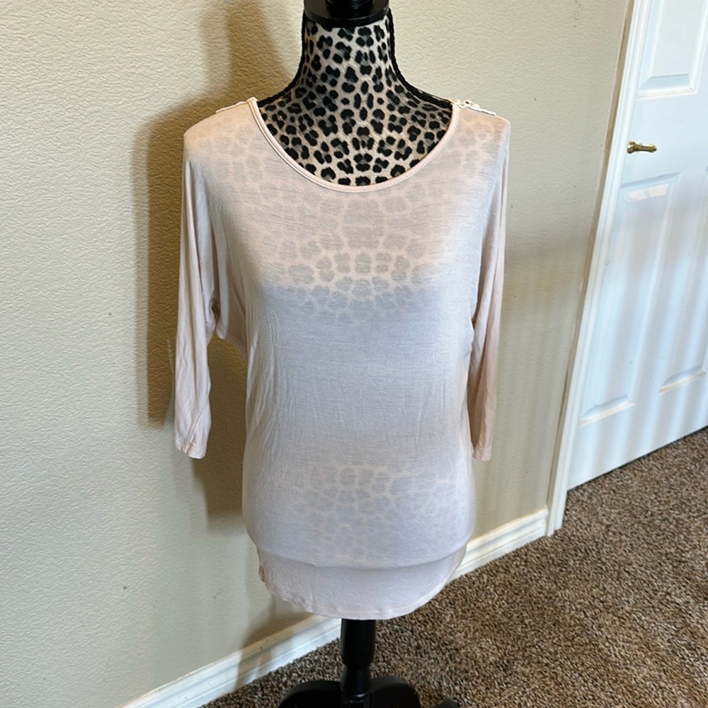 Women top, size L, super soft t shirt material with crochet/decorative back